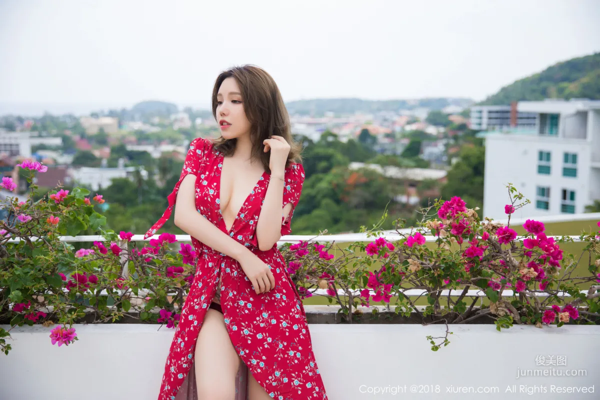 Huang Leran, Shy Long Dress and Beautiful Legs Goddess [XiuRen] No.1284 Photo Set photo 33