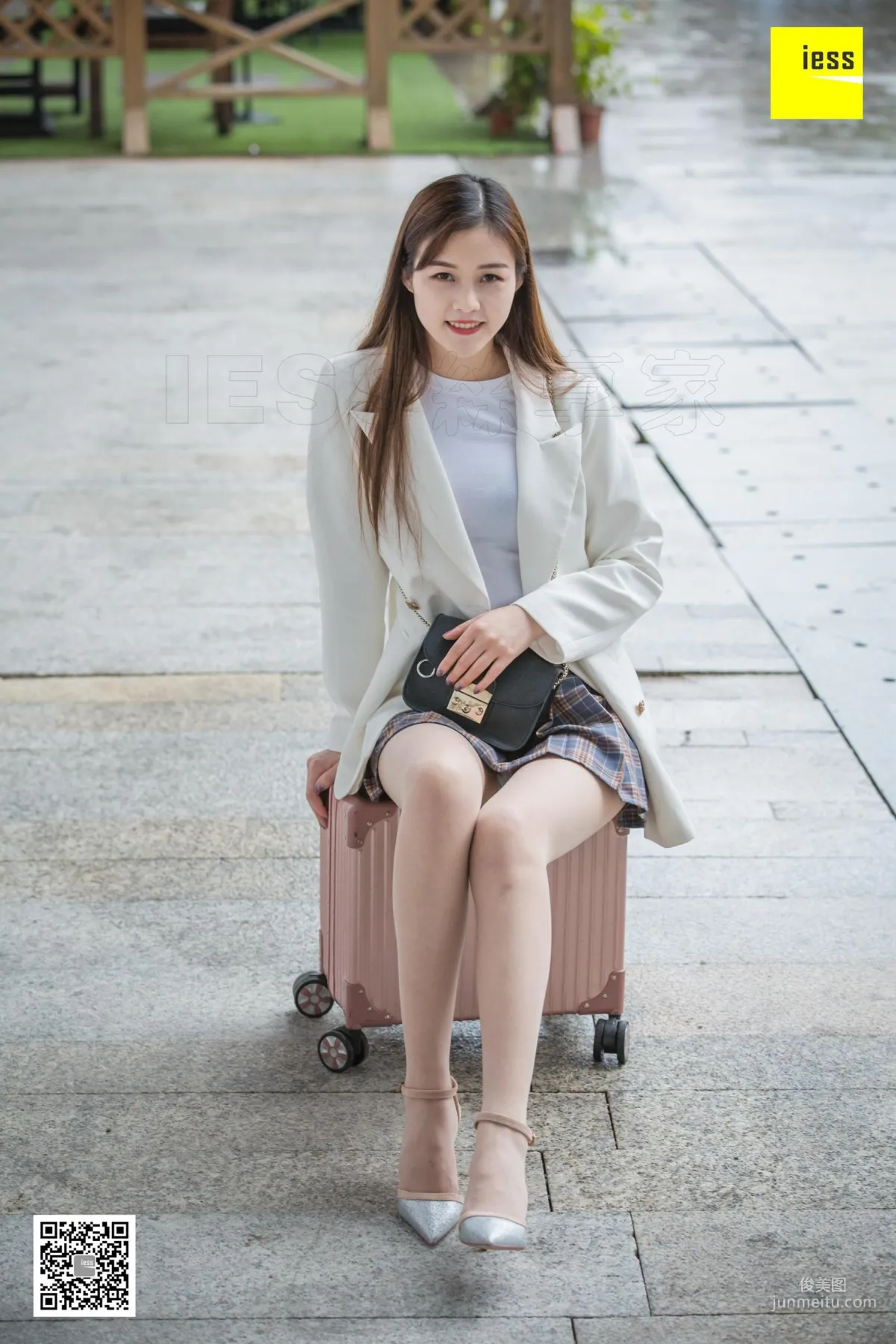 Jiu Mei: IESS photo 79
