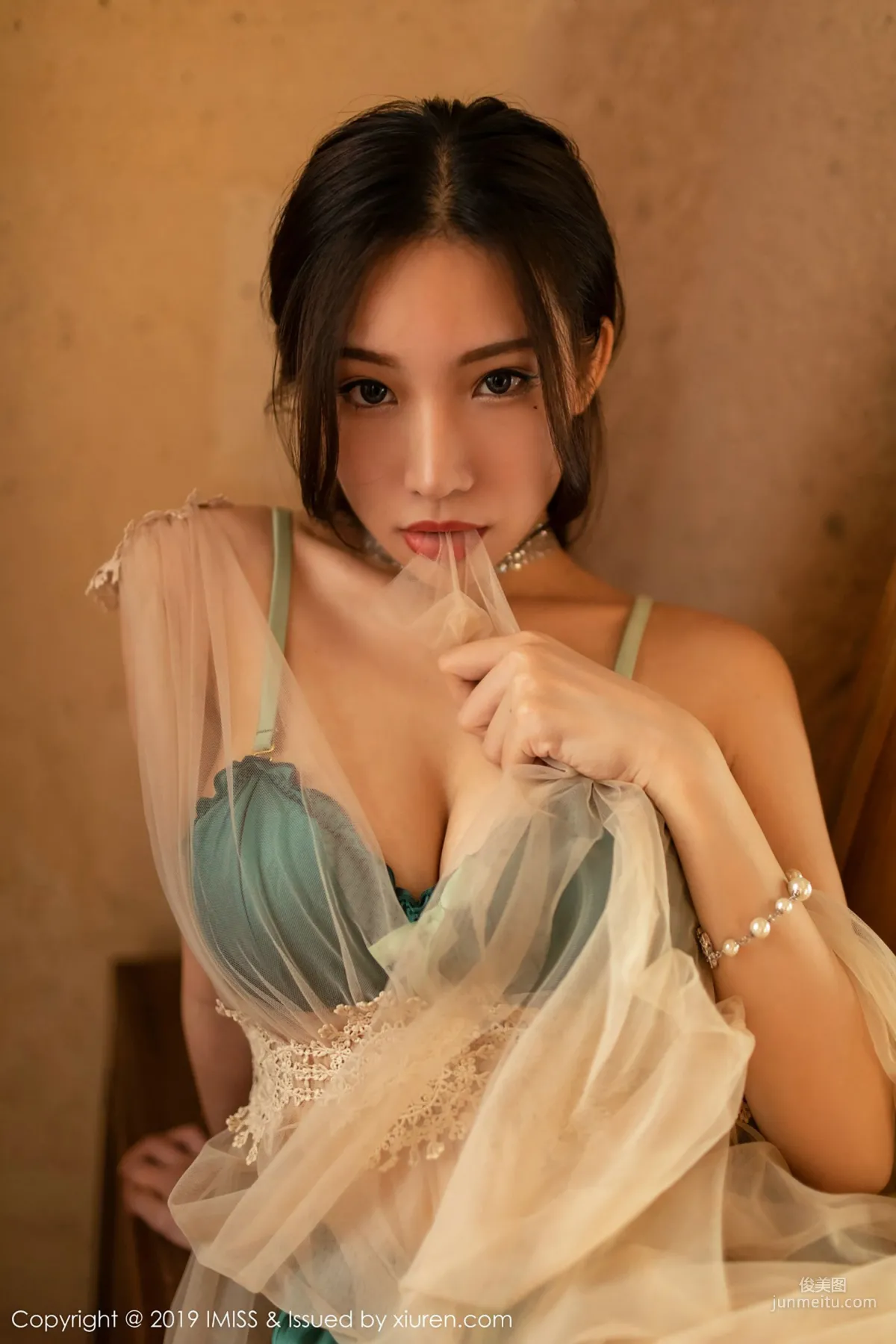 Xiaohuli Sica, Fresh Girlfriend + Charming Little Succubus [IMISS] Vol.319 Photo Set photo 26