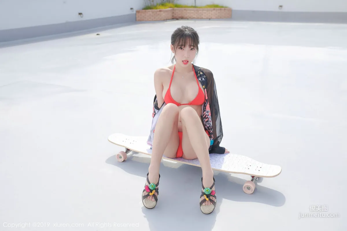 Model Jiang Renqing《Bikini + Open-Back Sweater》 [XiuRen] No.1304 Photo Set photo 49