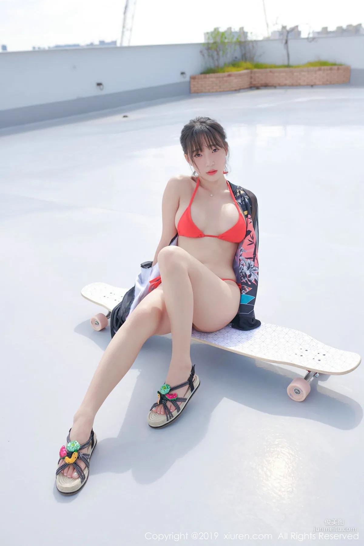 Model Jiang Renqing《Bikini + Open-Back Sweater》 [XiuRen] No.1304 Photo Set photo 46