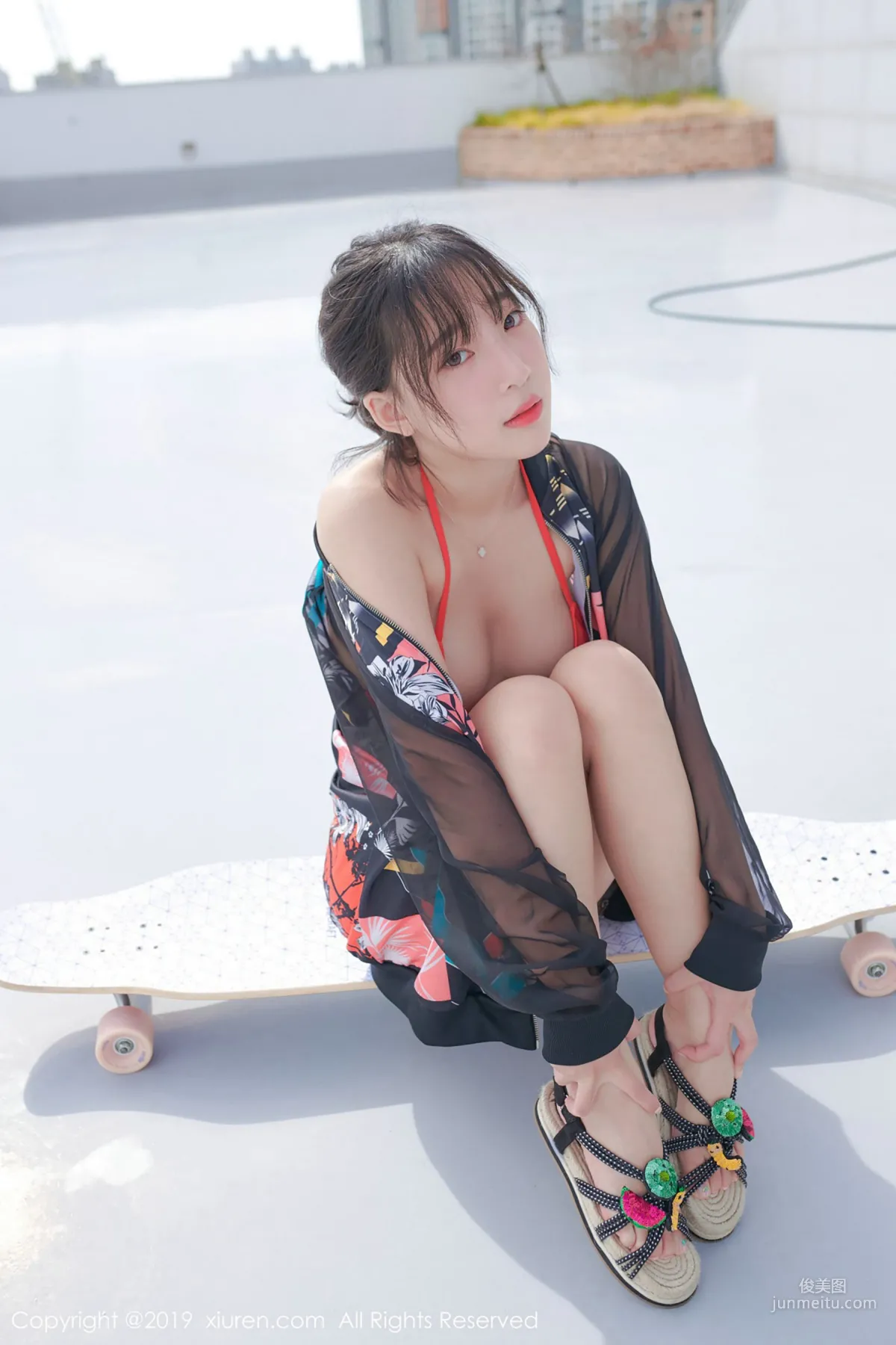 Model Jiang Renqing《Bikini + Open-Back Sweater》 [XiuRen] No.1304 Photo Set photo 47