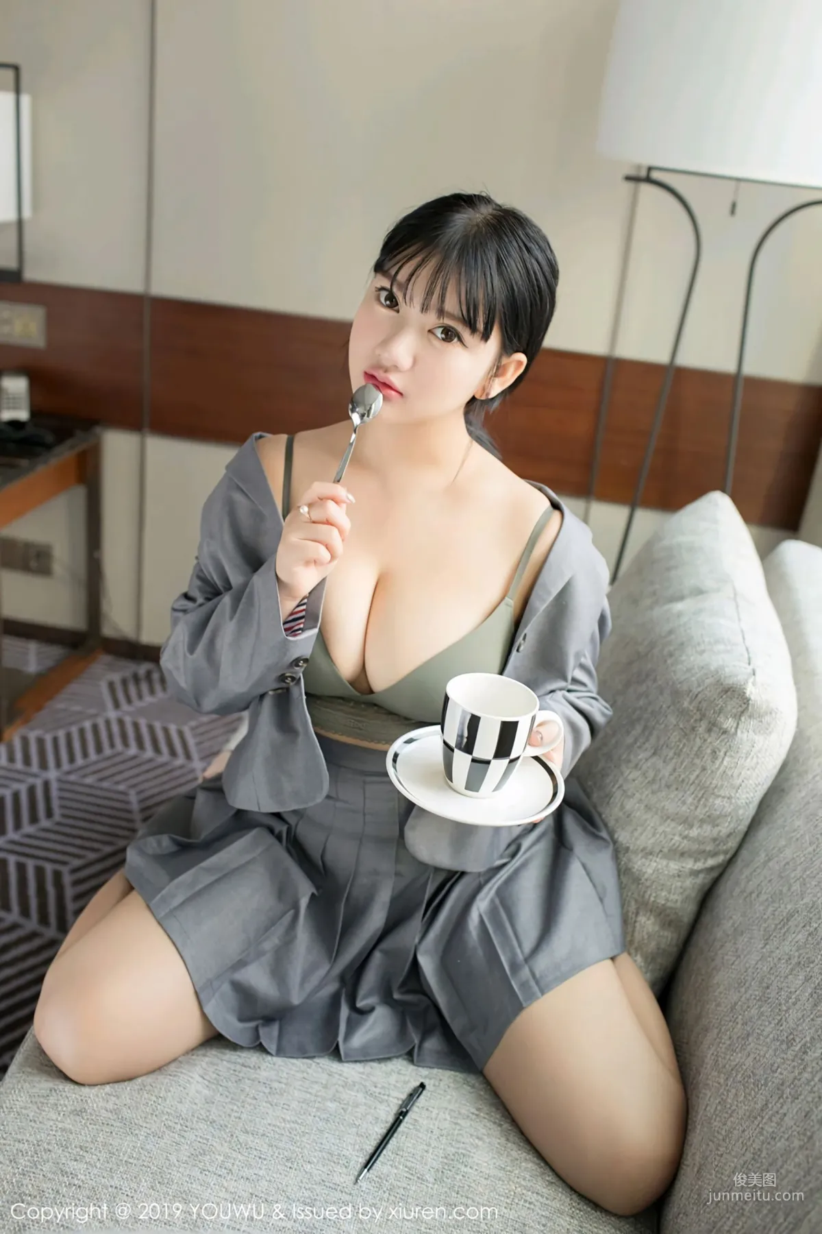 Xiao Younai, Sexy Uniform Seduction [YouWu] Vol.138 Photo Set photo 45