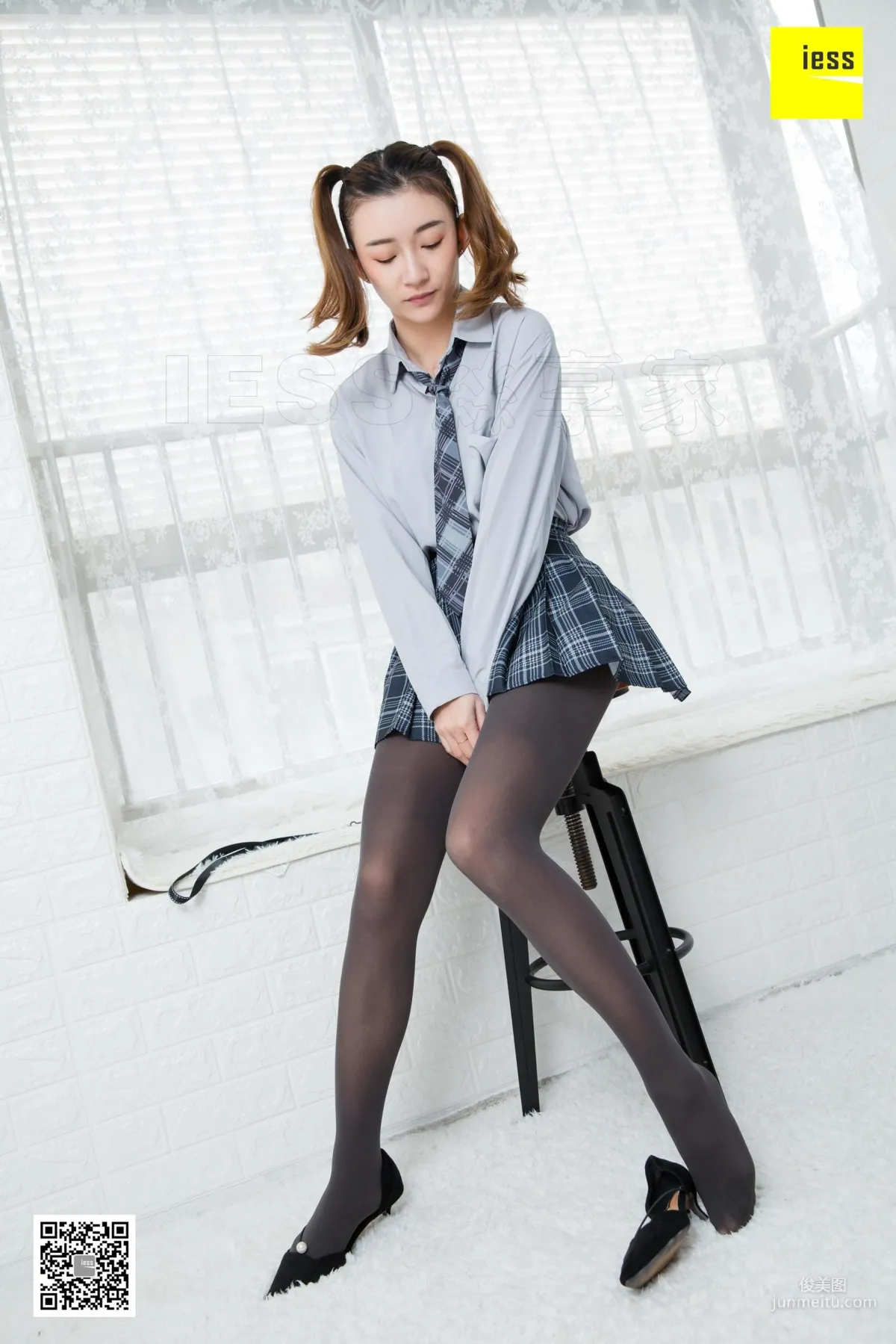 Model IESS Qiuqiu Twin Ponytails [IESS] Photo Set photo 4