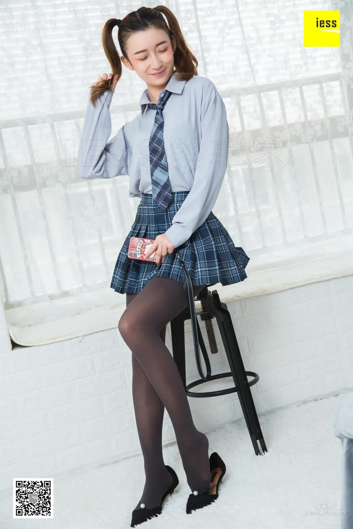 Model IESS Qiuqiu Twin Ponytails [IESS] Photo Set photo 12