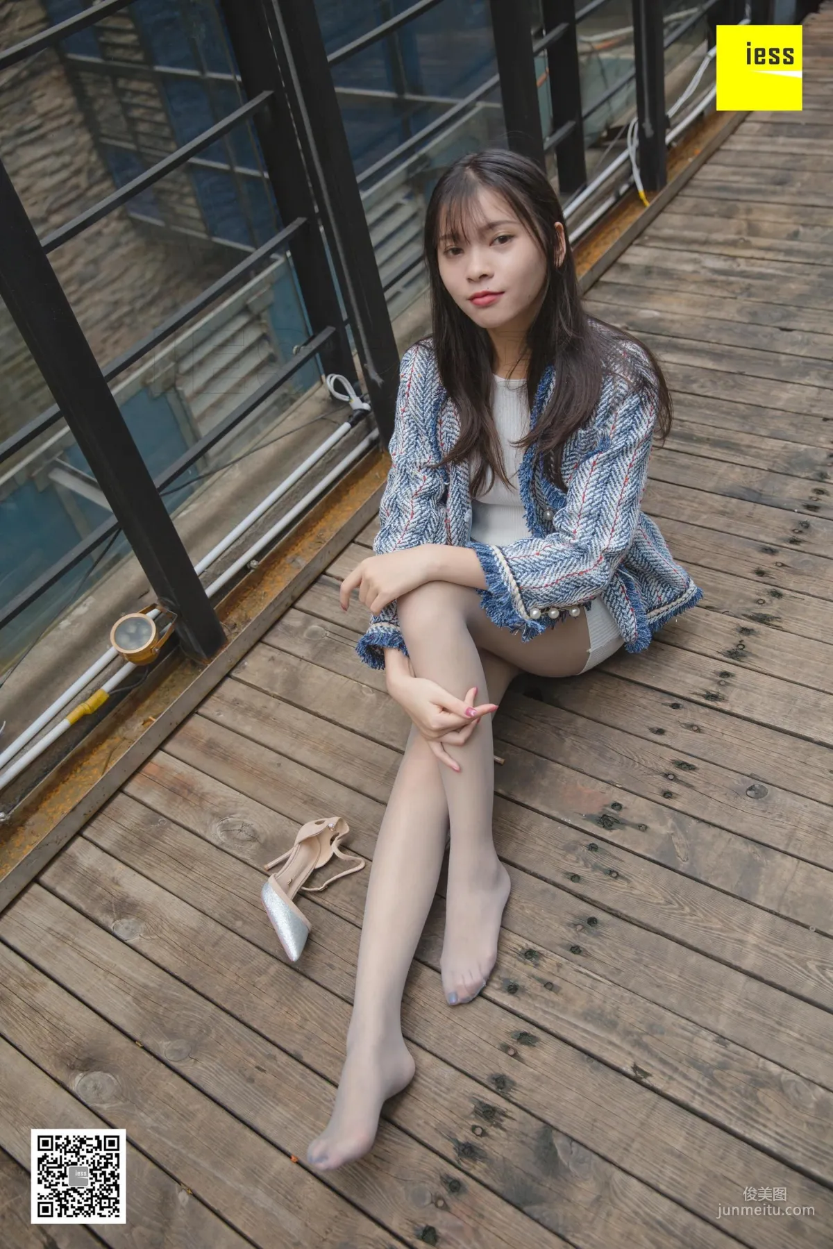 Qi Qi: IESS photo 42