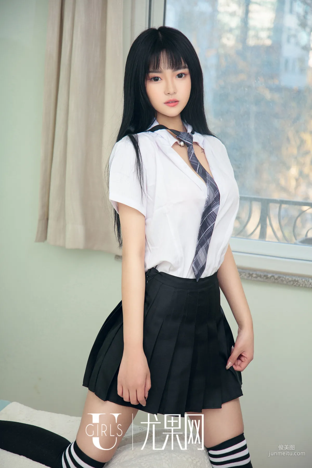 桃子《害羞的誘惑》 [尤果網Ugirls] U413 寫真集 26