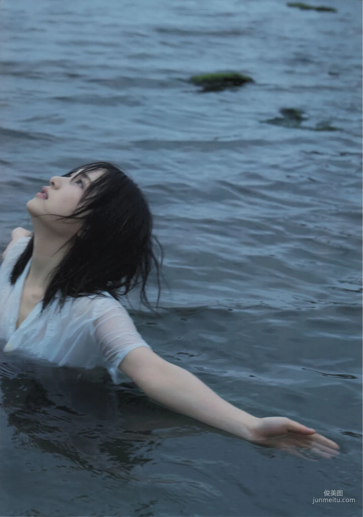Juri Takahashi "Ambiguous Self" Photo Set photo 109