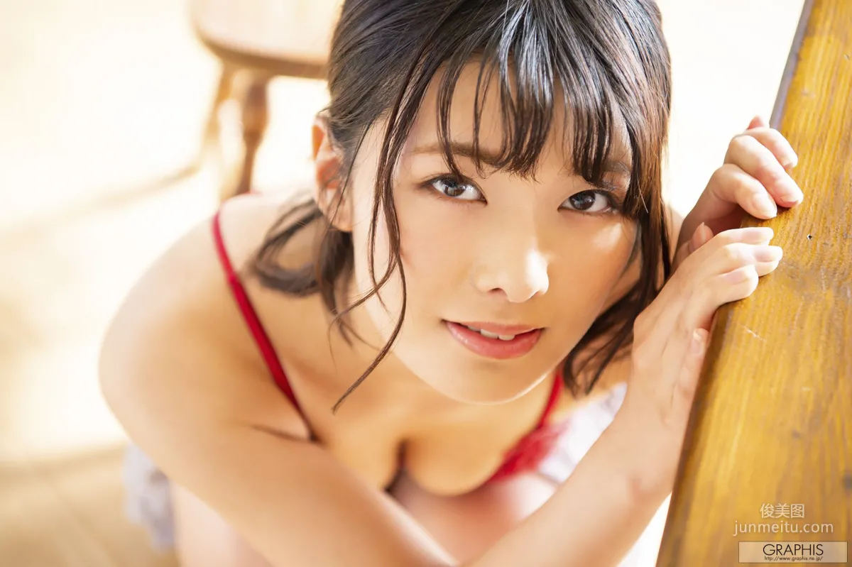 Hinata Koizumi [Graphis] First Gravure Photo Set photo 19