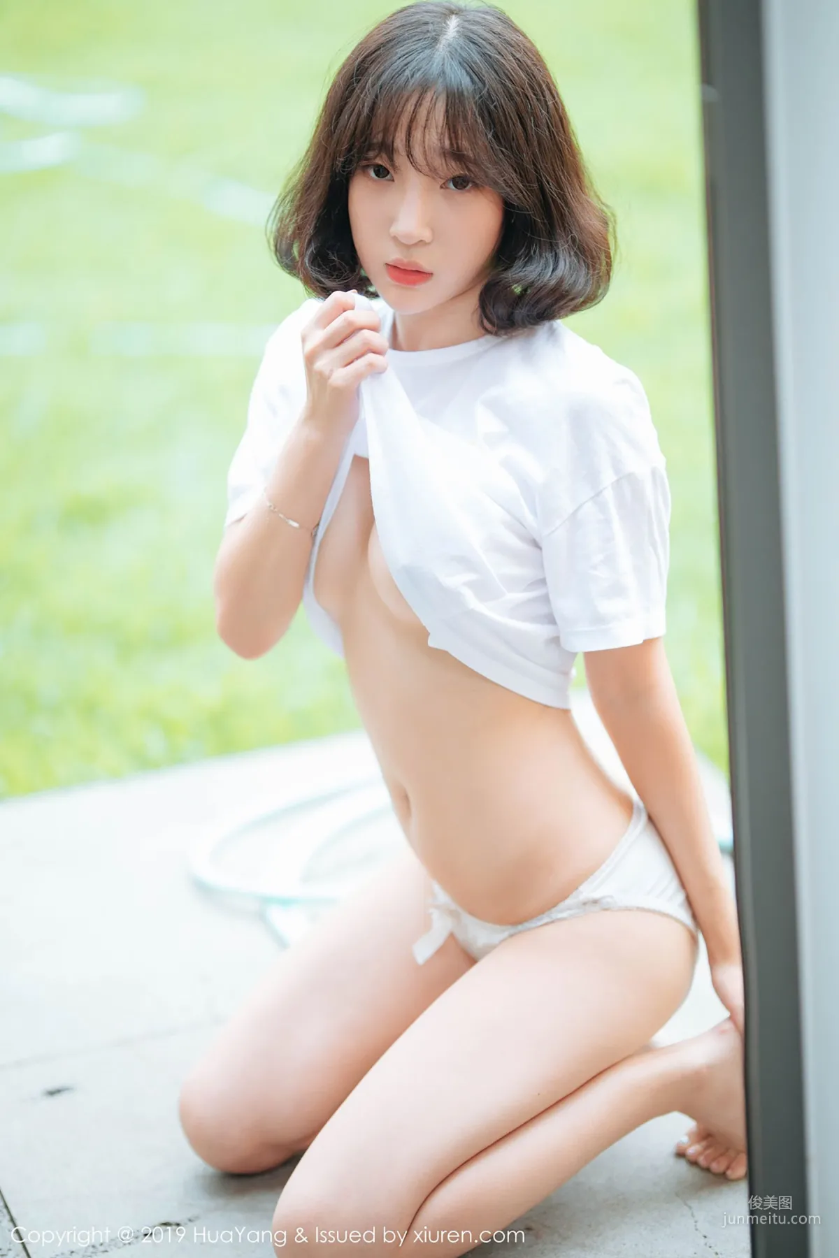 Model Qingqing, A Lotus Emerging from Water [HuaYang] Vol.109 Photo Set photo 25