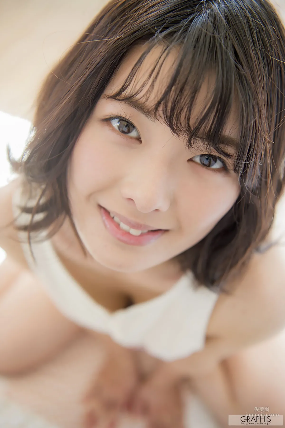 Hinata Koizumi [Graphis] First Gravure Photo Set photo 24