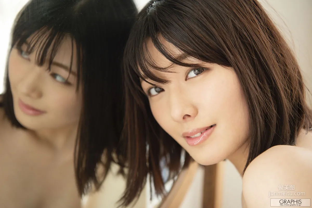 Hinata Koizumi [Graphis] First Gravure Photo Set photo 59