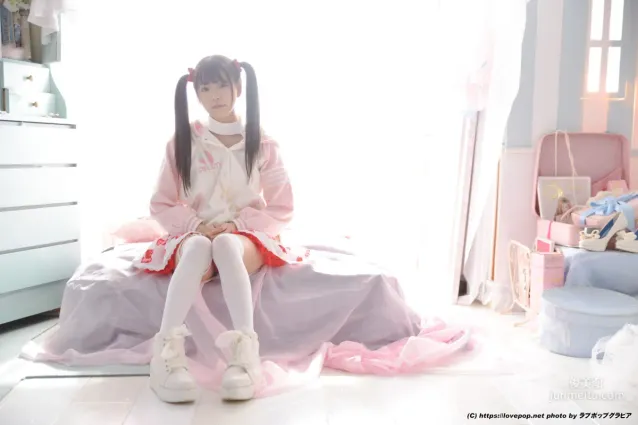 辰巳シーナ Tatsumi Sina Photoset 05 [LOVEPOP] 寫真集