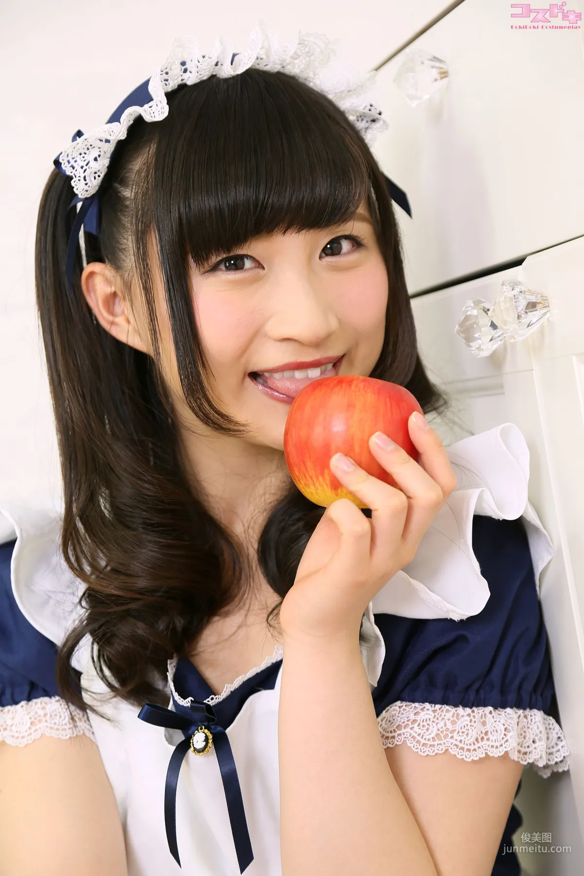 [Cosdoki] 鈴本みな suzumotomina_pic_maid1 写真集24