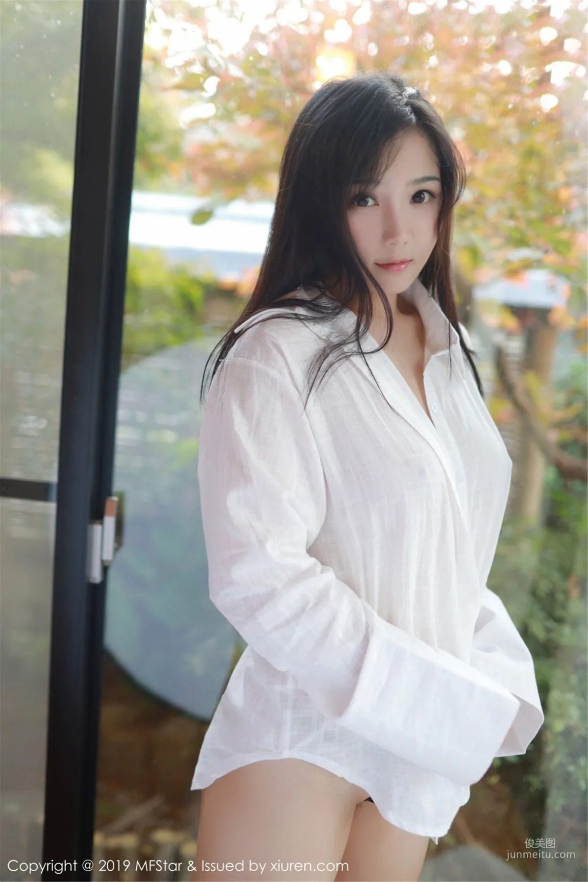 徐微微mia《钟爱的白衬衫》 [模范学院MFStar] Vol.187 写真集31