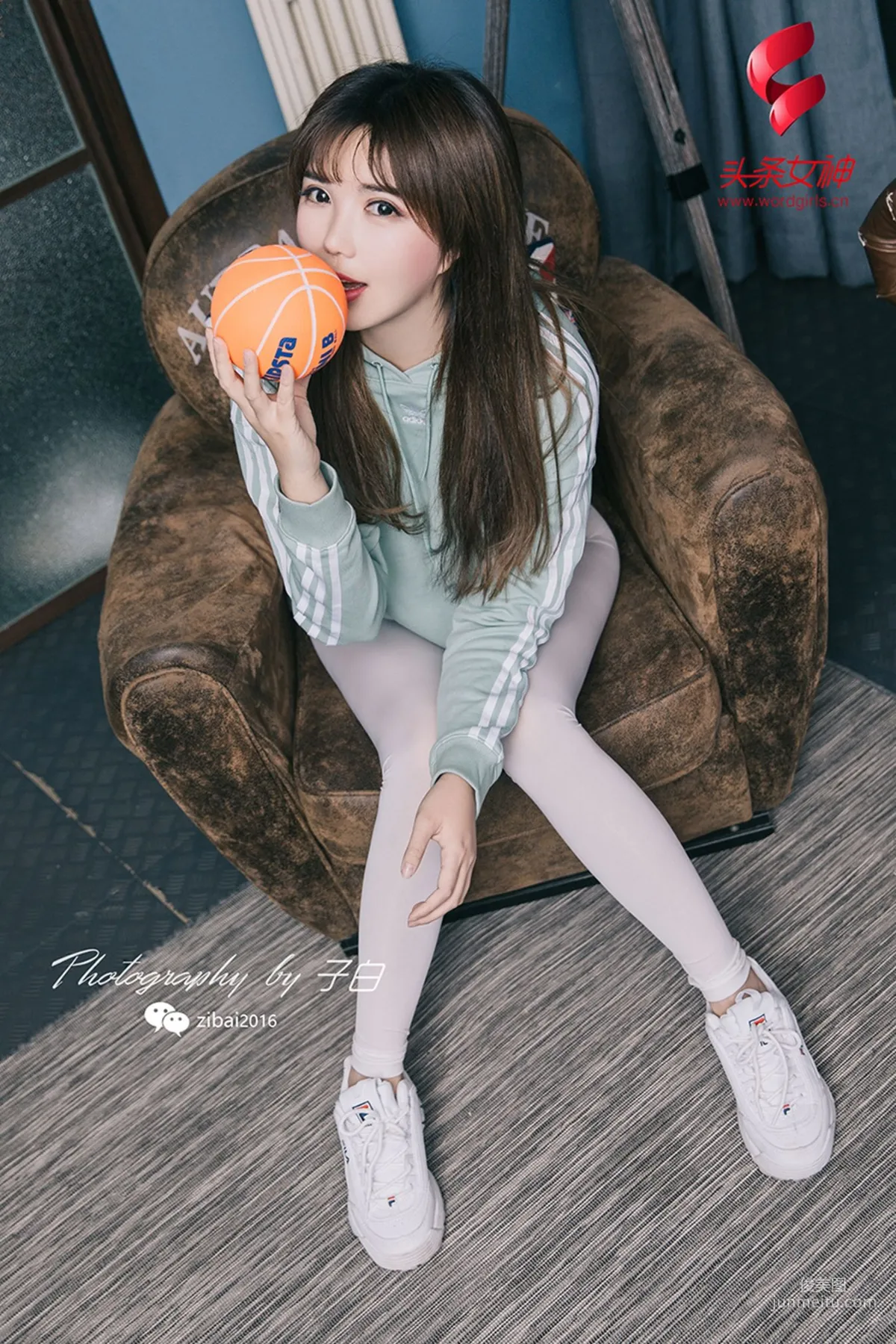 Mei Yi Virtuous Beautiful Girl [TouTiao Goddess WordGirls] Photo Set photo 2