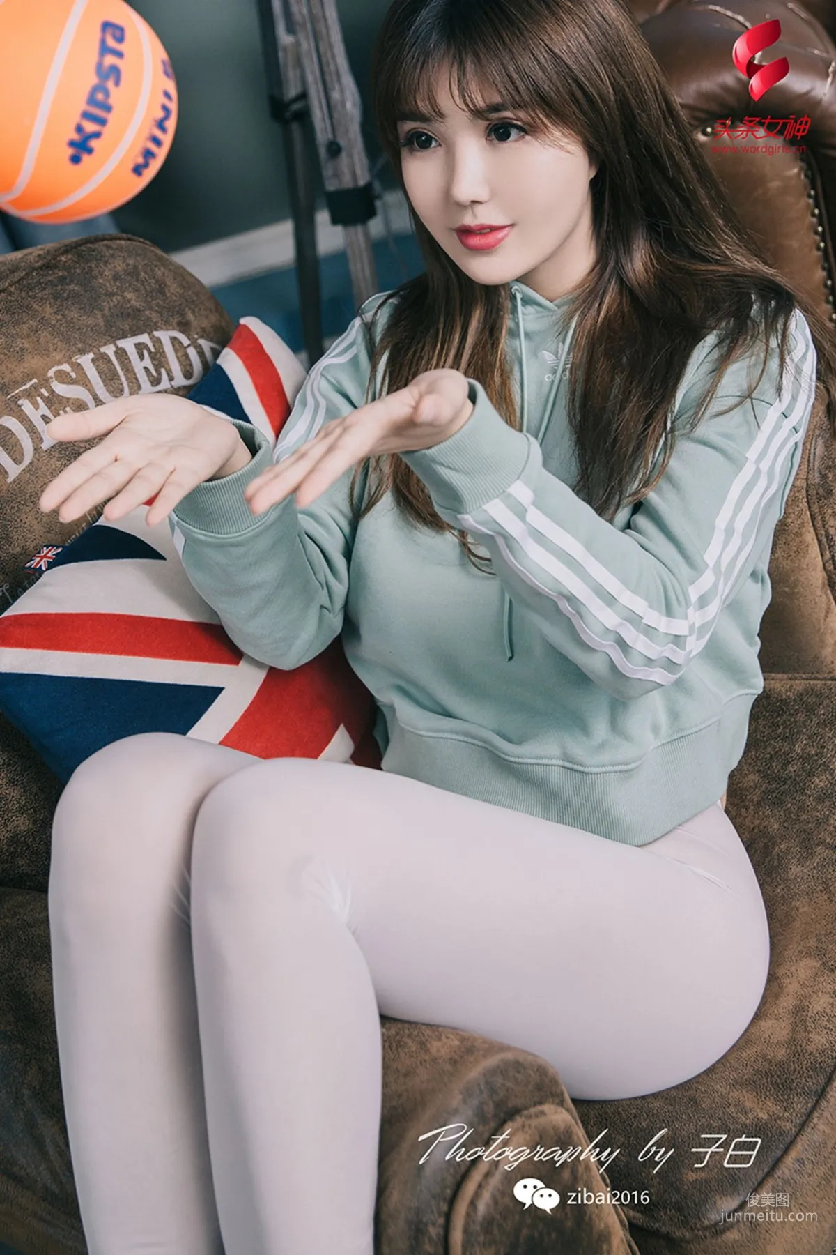 Mei Yi Virtuous Beautiful Girl [TouTiao Goddess WordGirls] Photo Set photo 4