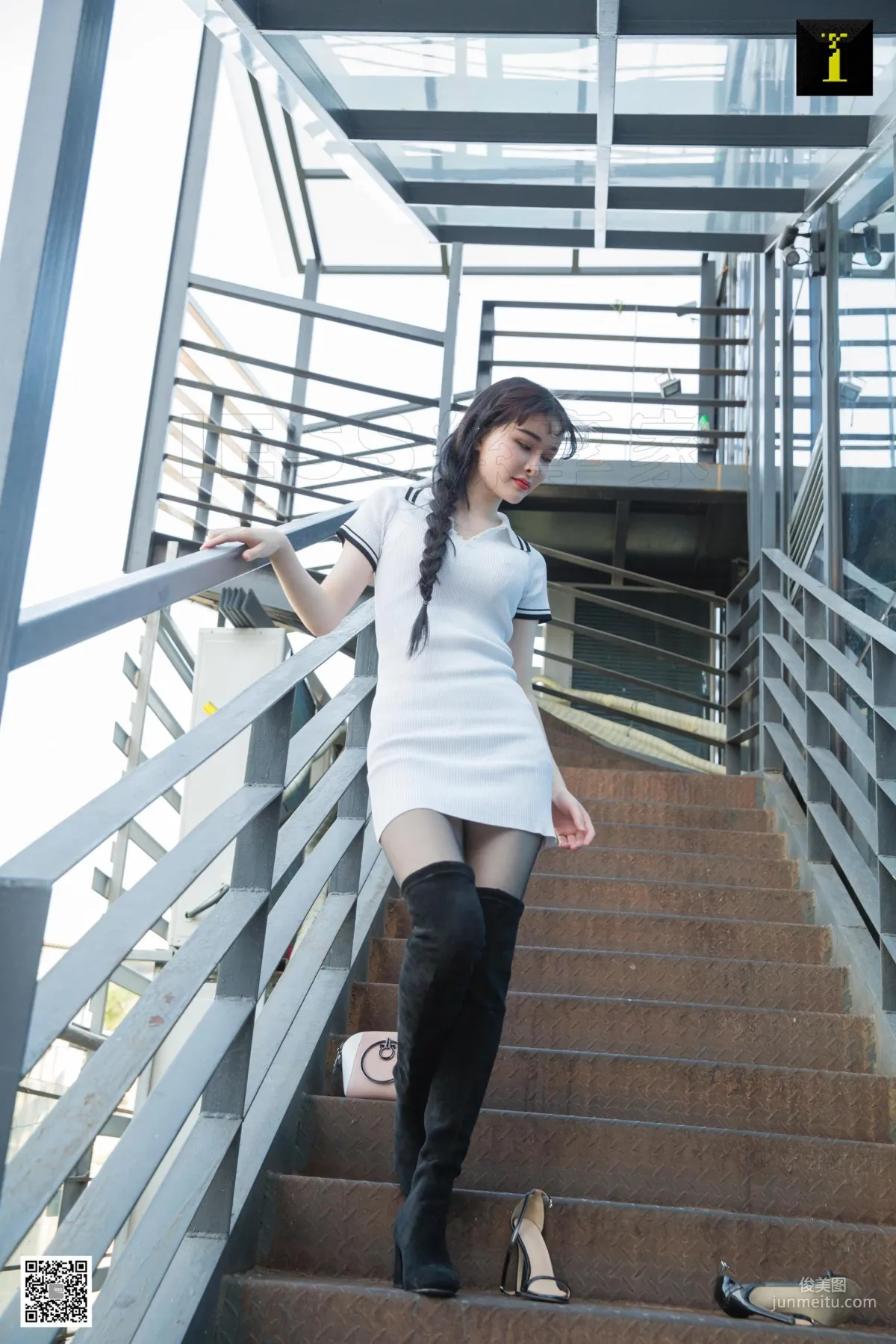 Miao Jie: IESS photo 94