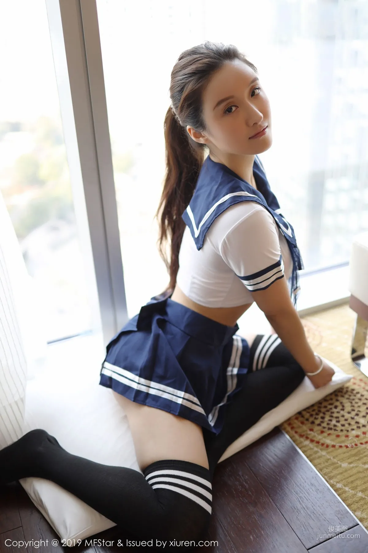 Jennanni_Jen Cosplay School Uniform [MFStar] Vol.184 Photo Set photo 3