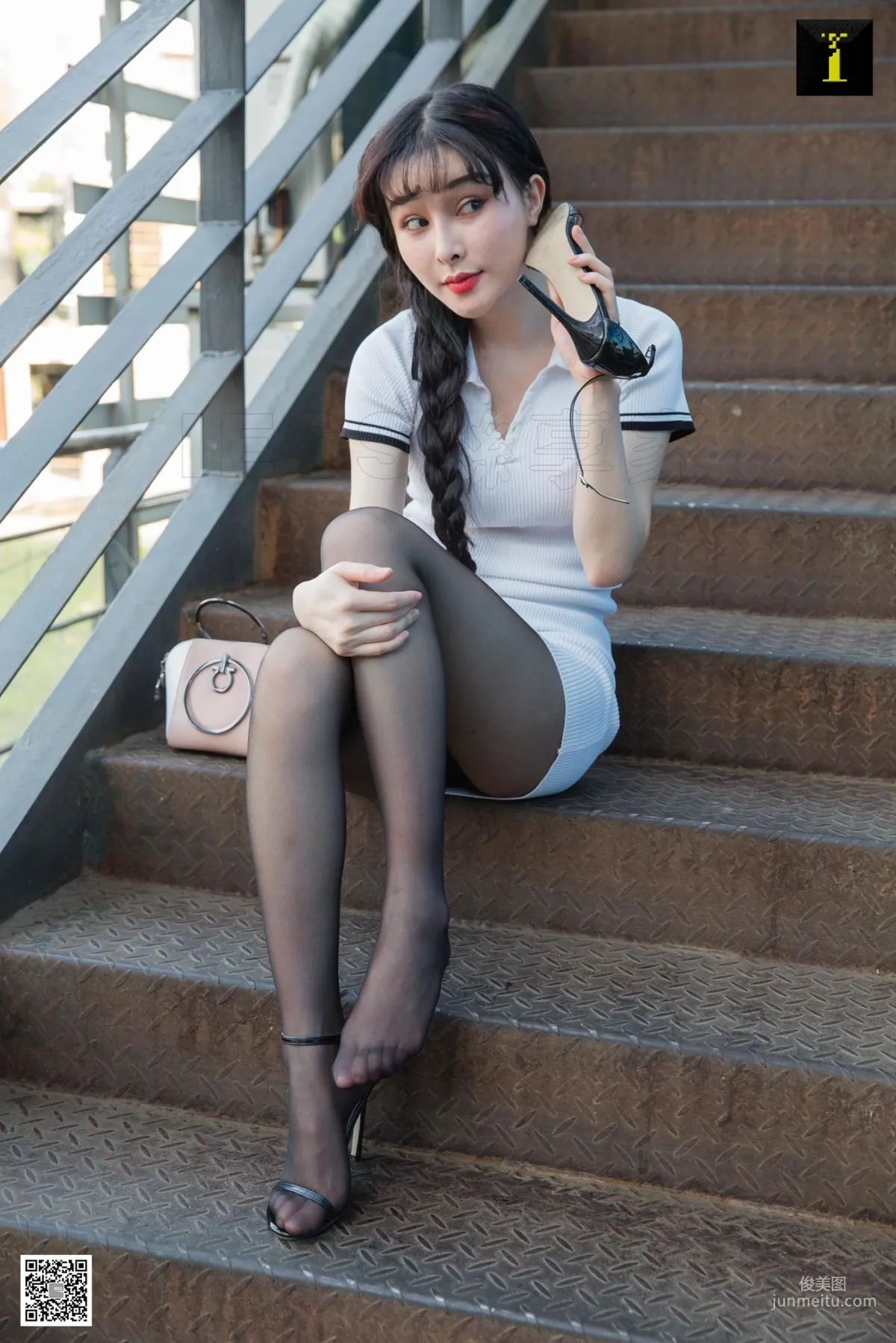 Miao Jie: IESS photo 74