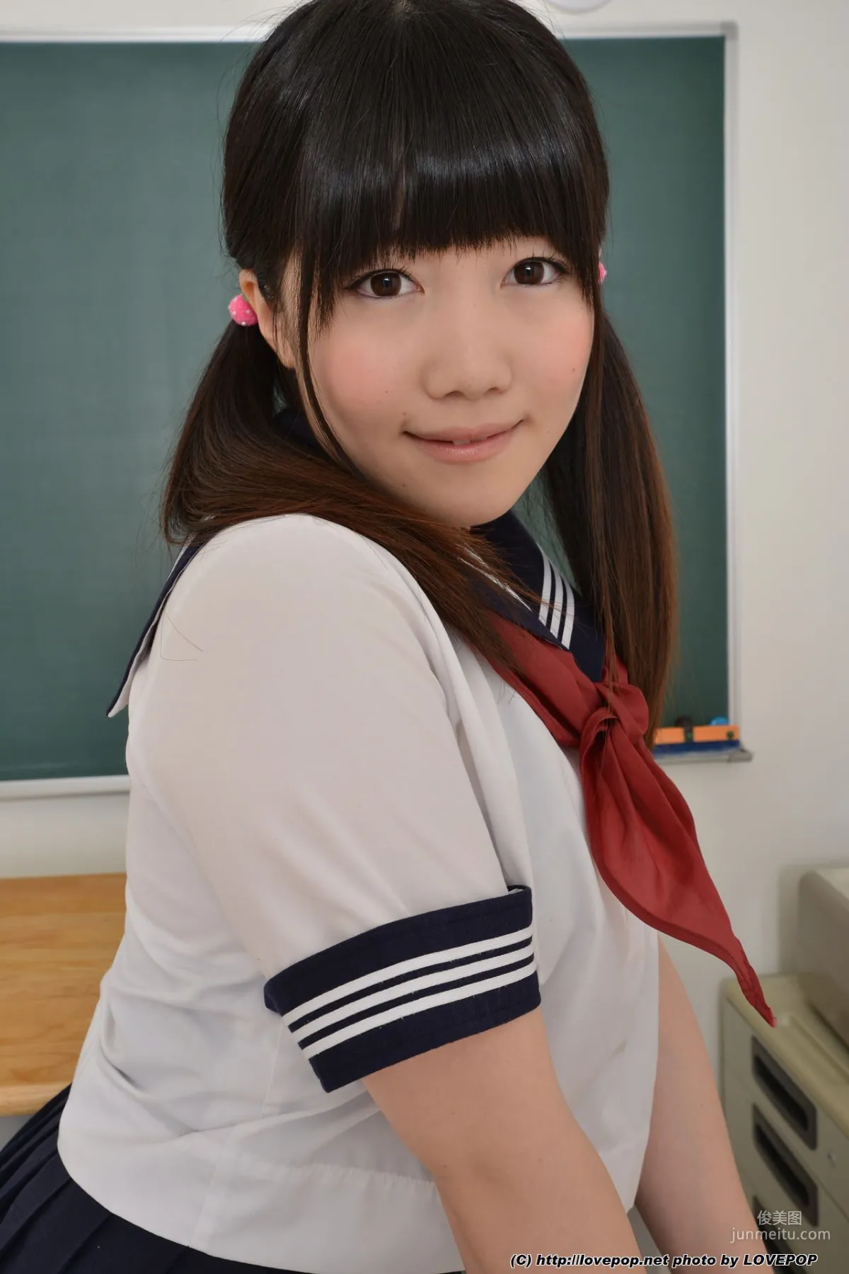 Momo Watanabe 渡辺もも Photoset 04 [LOVEPOP] 寫真集 9