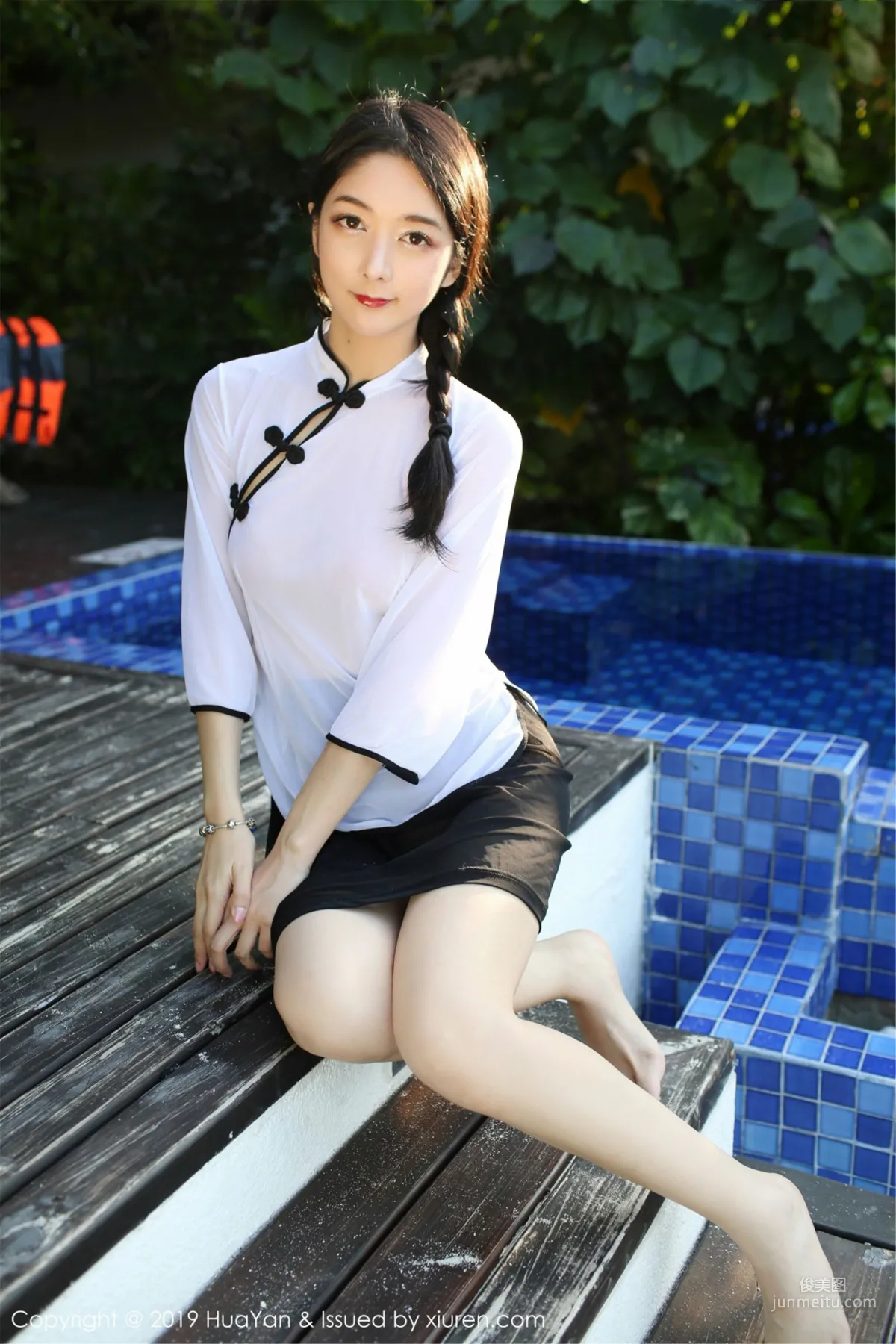 Angela Loves Cats《Classical Qipao + Sportswear》 [Hana no Kao] Vol.065 Photo Set photo 1