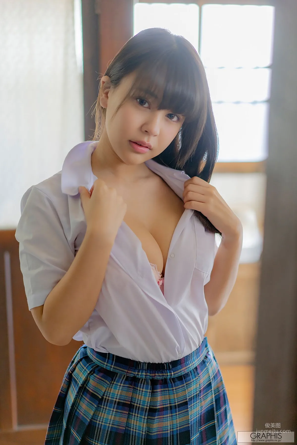 夕美しおん/夕美紫苑《Corpo minimo》 [Graphis] Gals 寫真集 6