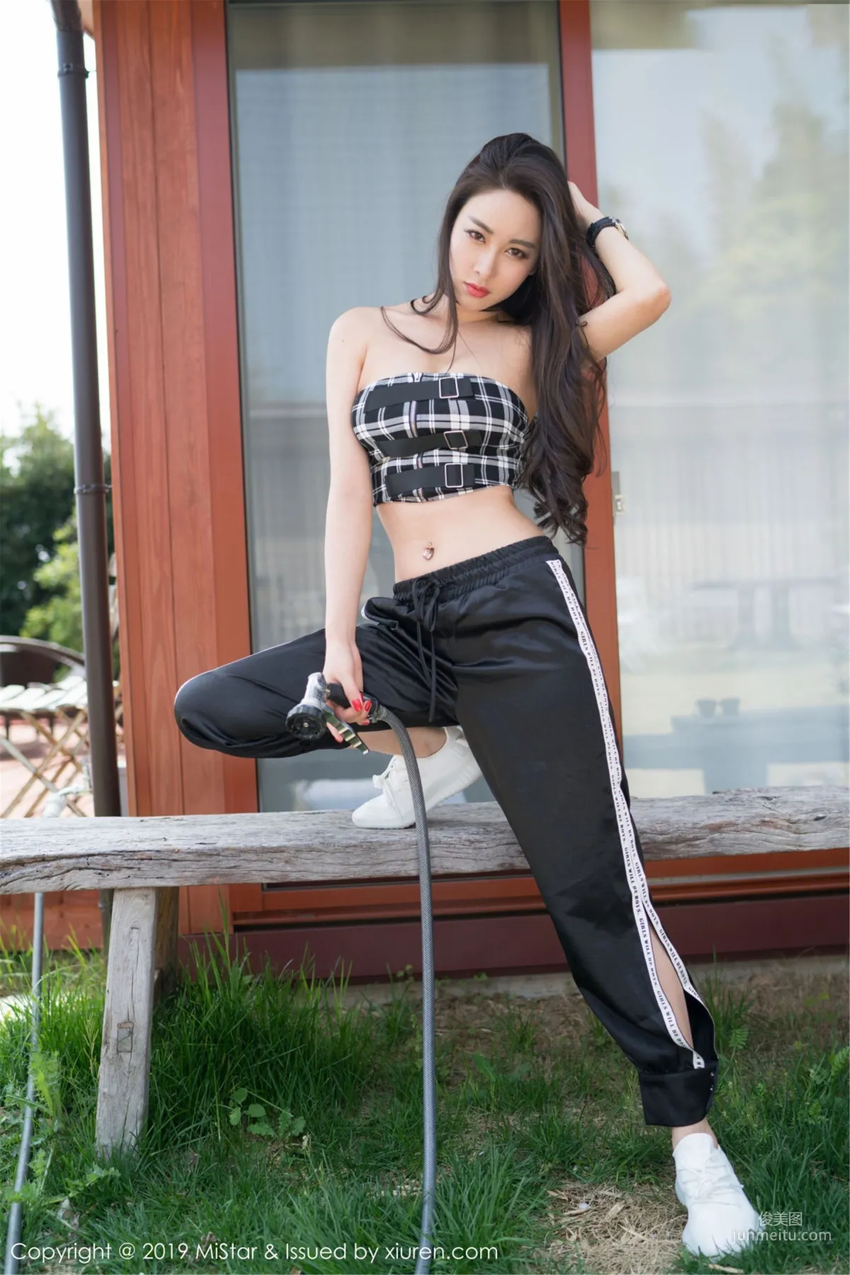 Mu Feifei, The Unique Temperament Under Ever-Changing Poses [MiStar] Vol.280 Photo Set photo 5