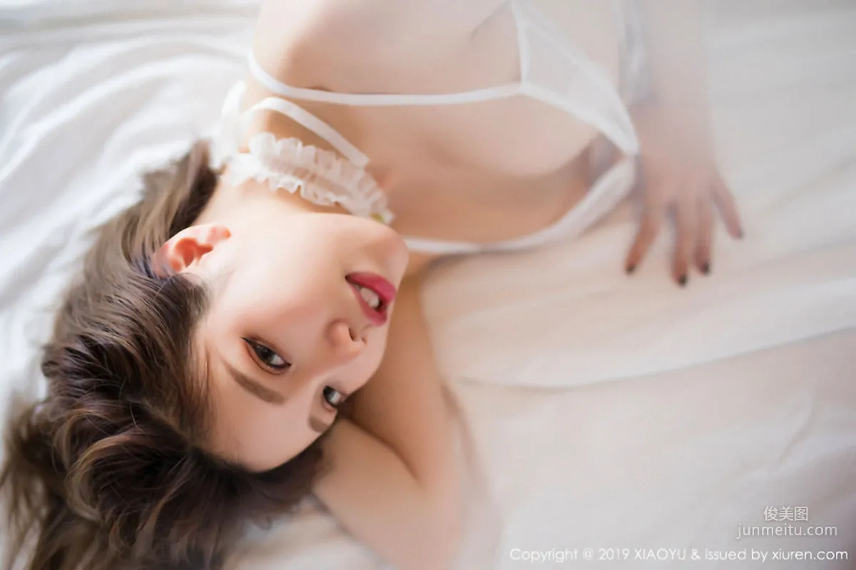 Huang Leran, Romantic Dreamy Lace and Chiffon with Seductive Cutout Wet Body Temptation [XIAOYU] Vol.047 Photo Set photo 32