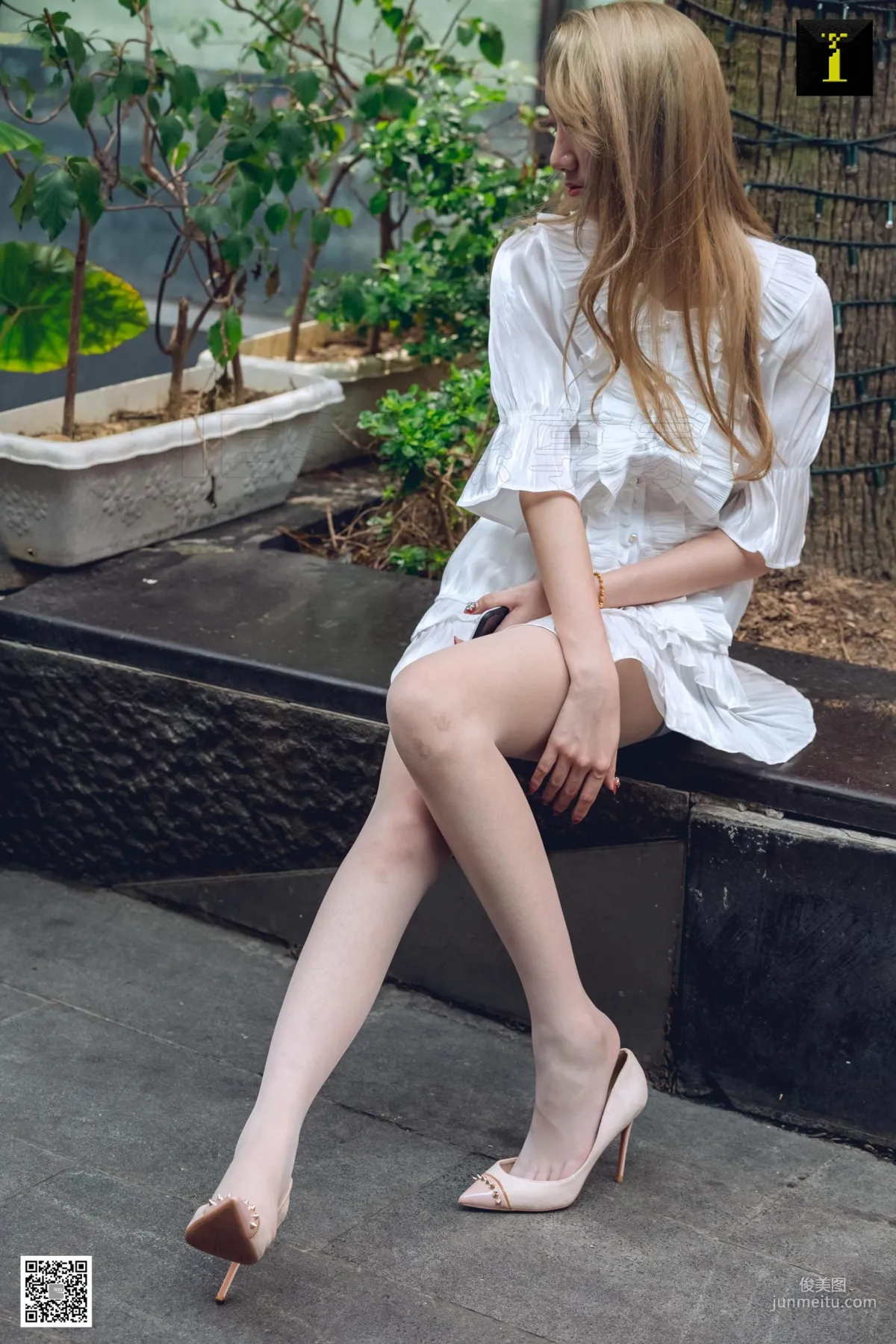 Le Le: IESS photo 58