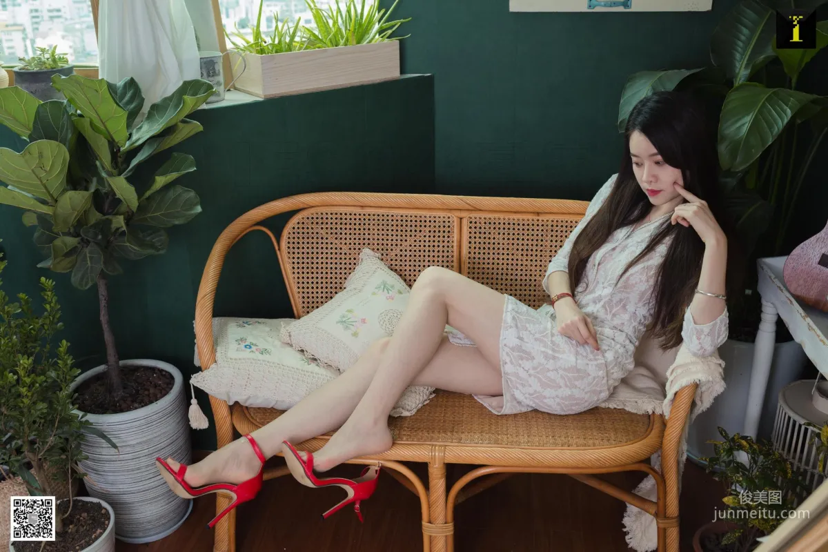 Jia Jia: IESS photo 18