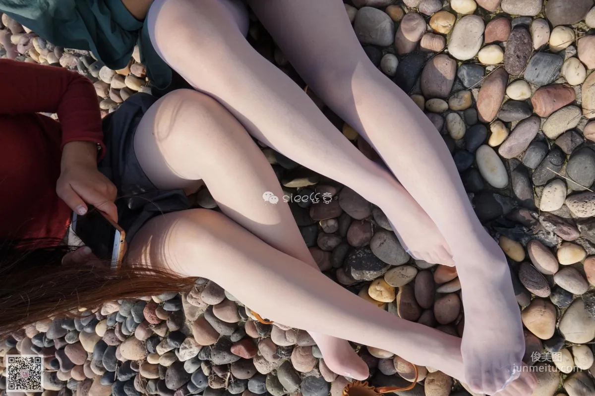 [丝意SIEE] No.004 鱼鱼&茹茹 《湖边玩丝》 写真集59