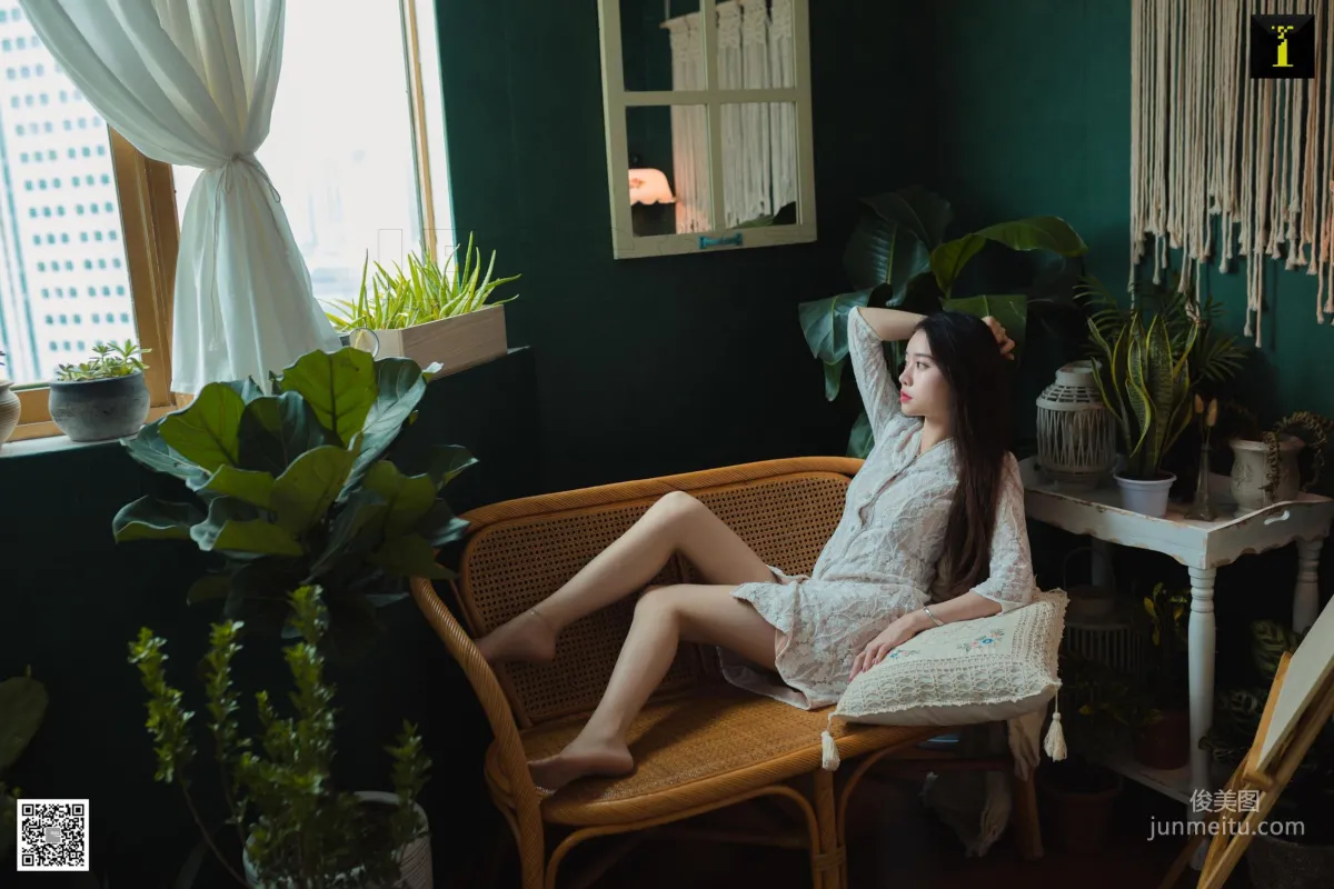Jia Jia: IESS photo 82