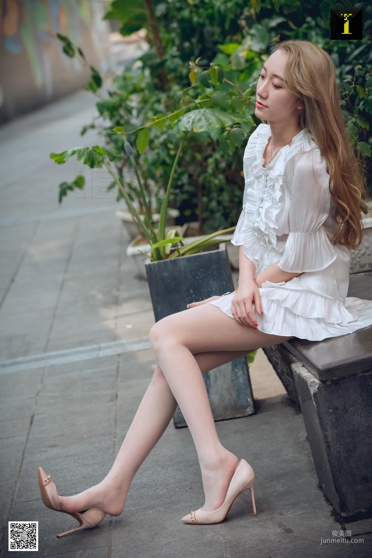 Le Le: IESS photo 52