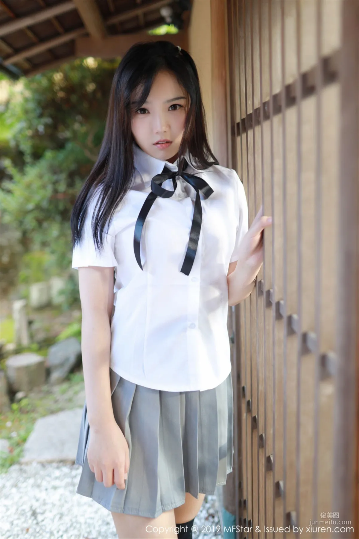徐微微mia《陽光下的清純校花》 [模範學院MFStar] Vol.193 寫真集 21