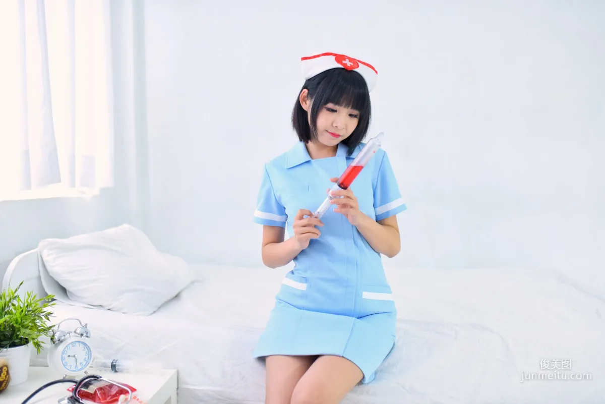 海琳《护士与女仆》 [台湾正妹] 写真集37