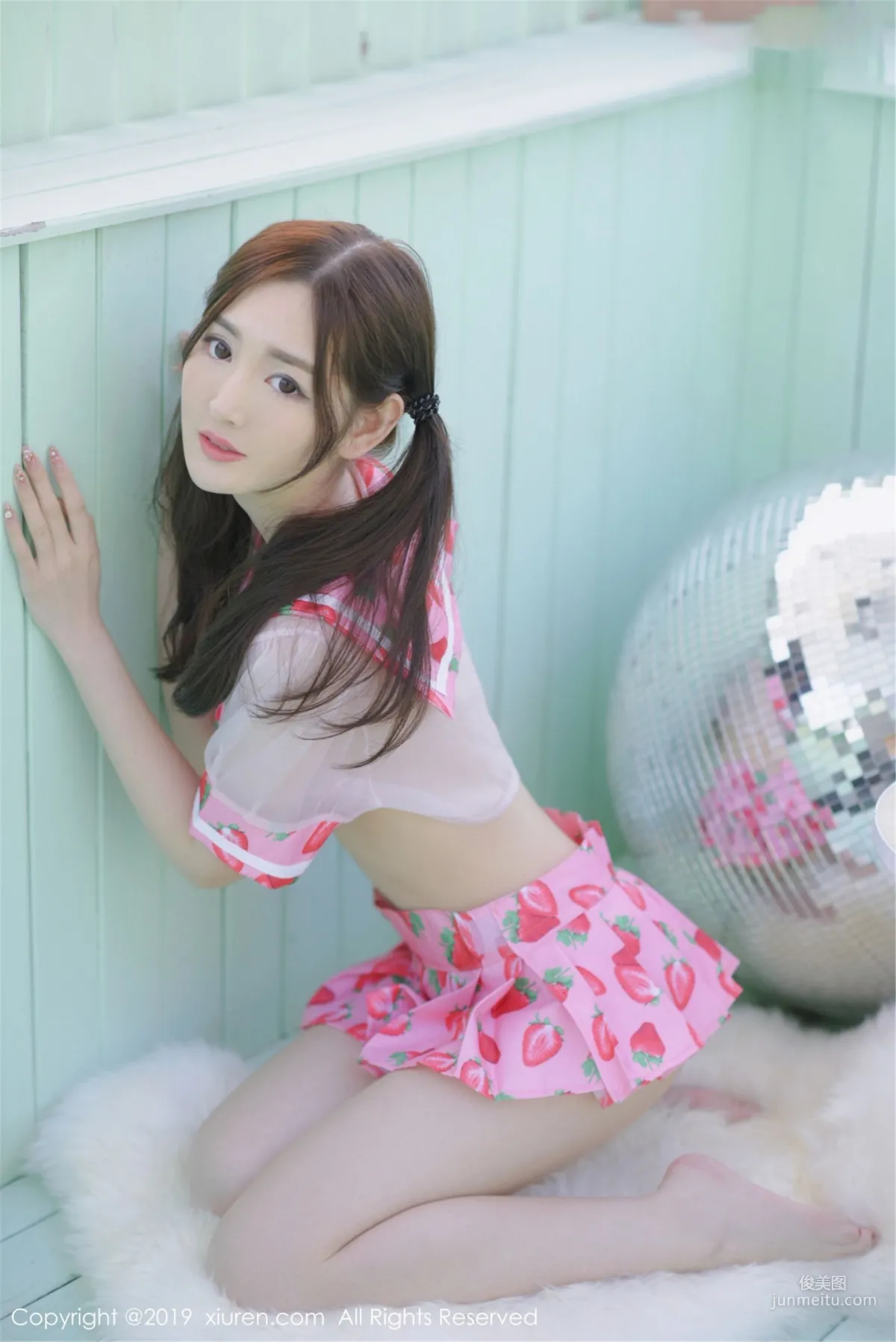 Shen Mengyao, Flight Attendant Uniform and Strawberry Lingerie Series [XiuRen] No.1419 Photo Set photo 38