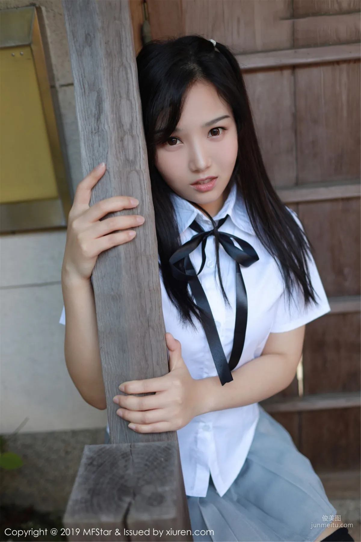 徐微微mia《陽光下的清純校花》 [模範學院MFStar] Vol.193 寫真集 17