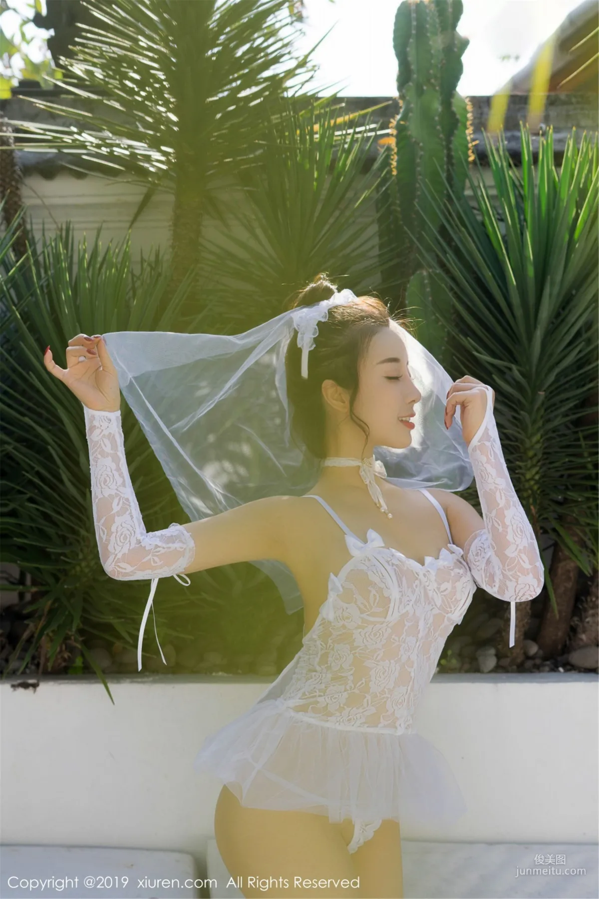 Xiao Hui cindy Elegant and Sexy Wedding Dress + Exquisite Charming Black Stockings [XiuRen] No.1428 Photo Set photo 32