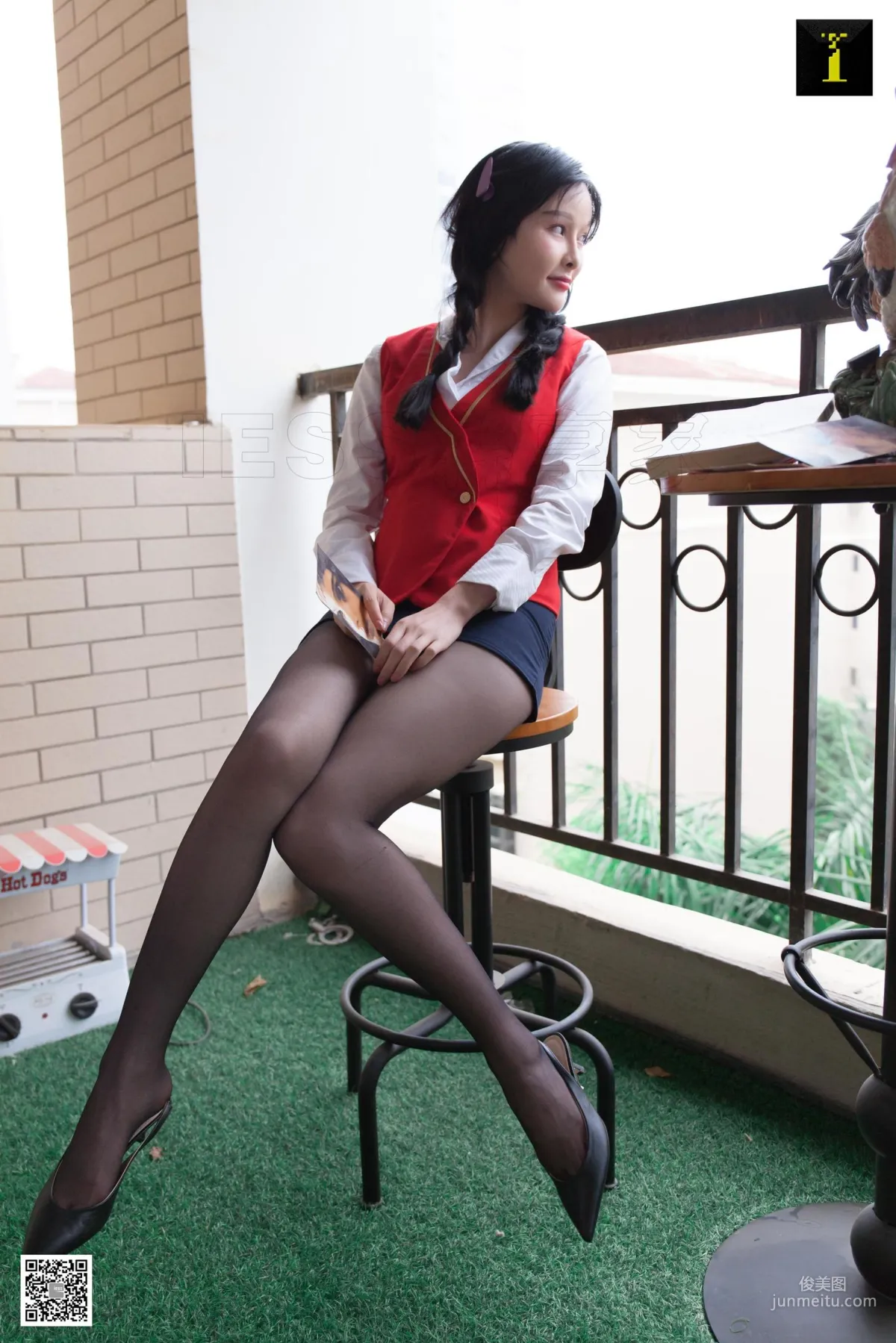 Miao Jie: IESS photo 79