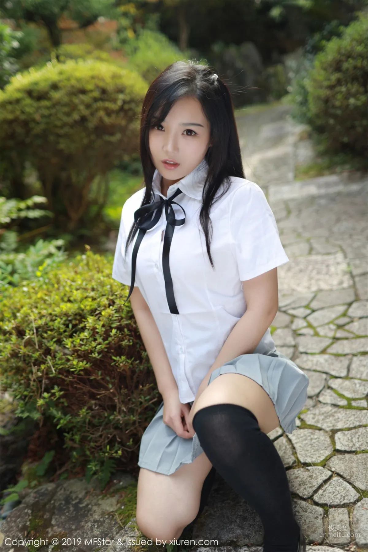 徐微微mia《陽光下的清純校花》 [模範學院MFStar] Vol.193 寫真集 8