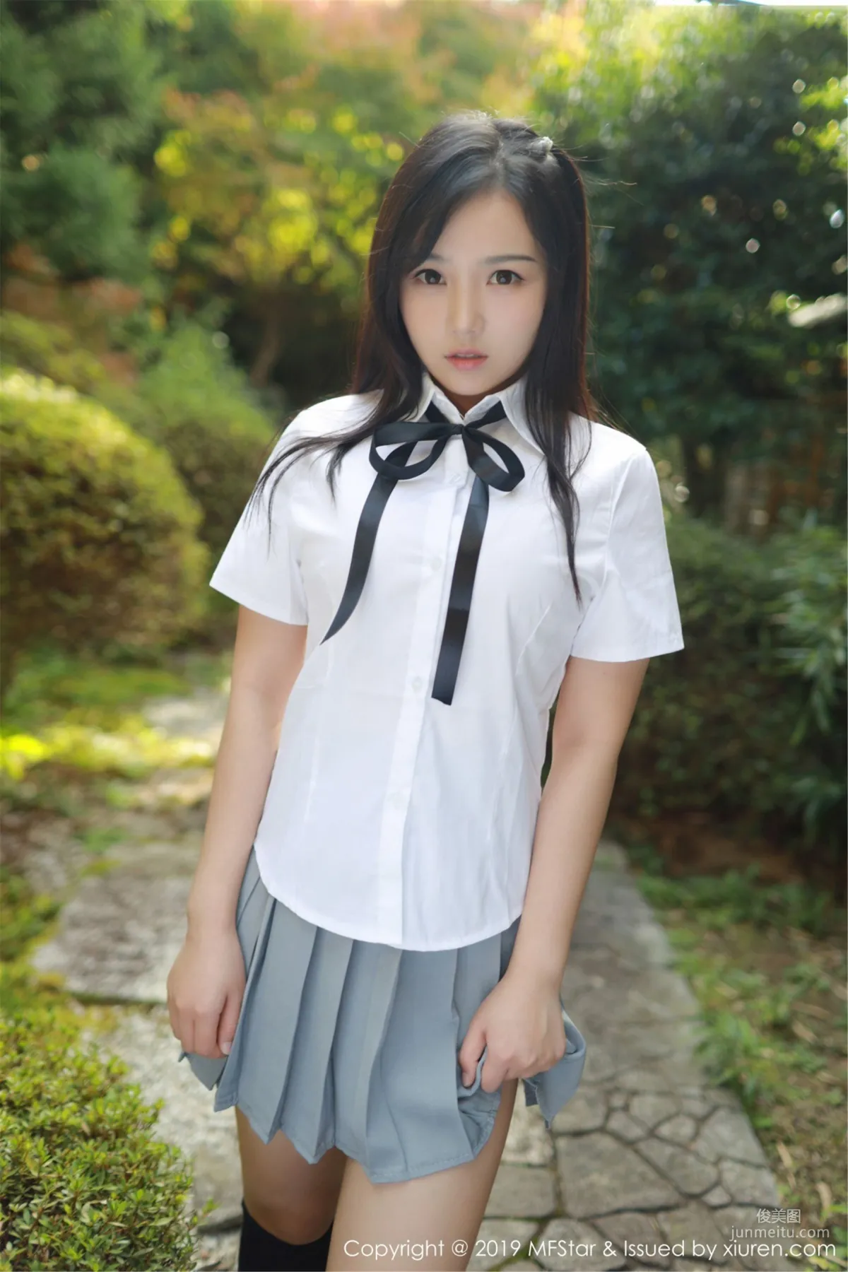 徐微微mia《陽光下的清純校花》 [模範學院MFStar] Vol.193 寫真集 5