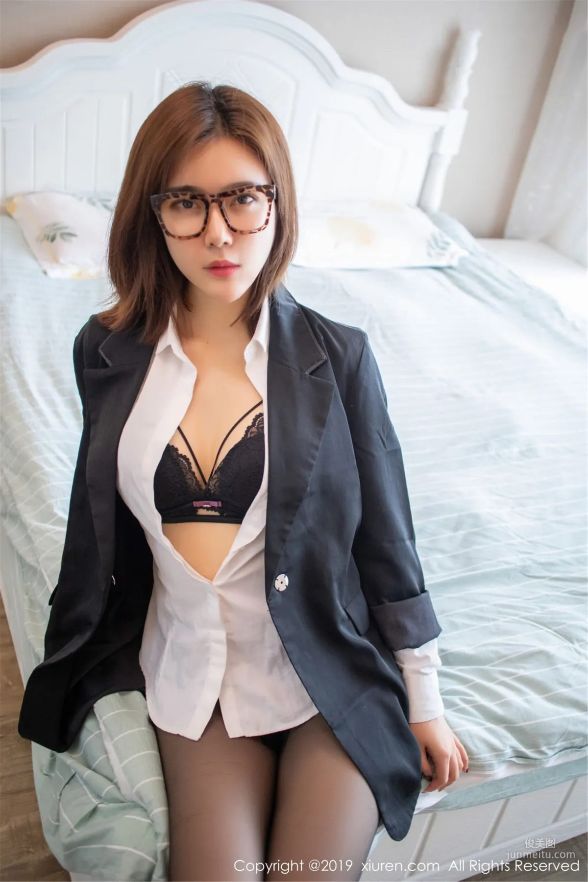 Yomi Youmi Black Stockings Temptation, Let You Feel the Teacher's Power! [XiuRen] No.1439 Photo Set photo 2