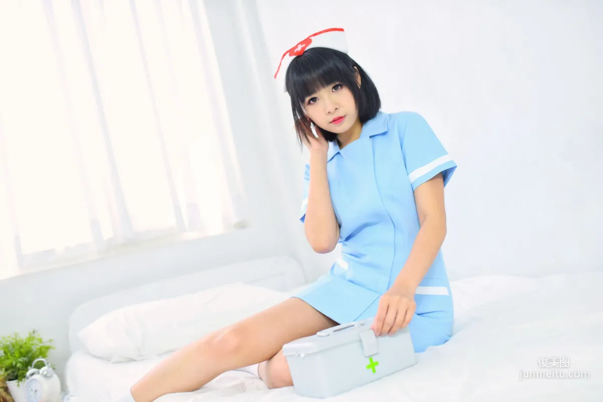海琳《护士与女仆》 [台湾正妹] 写真集28