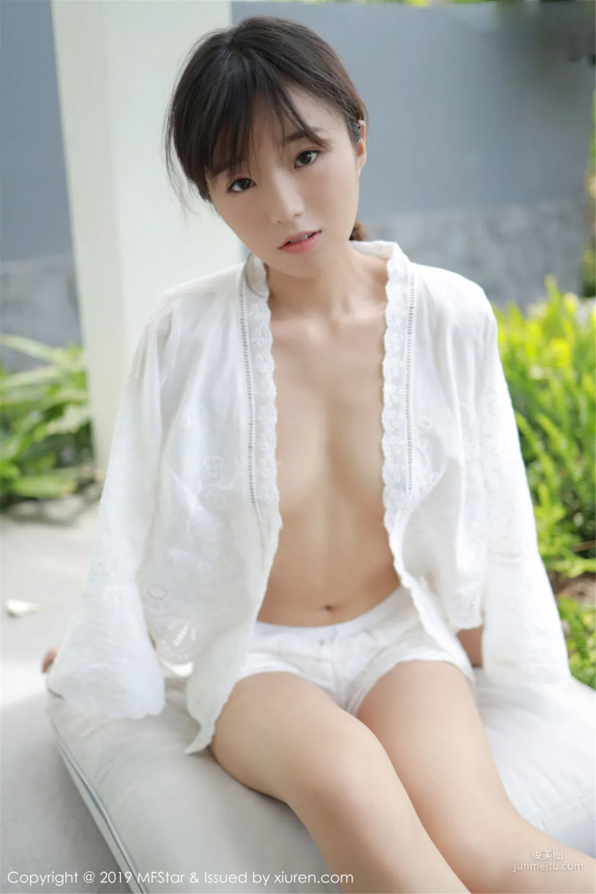 倉井優香《性感外拍系列》 [模範學院MFStar] Vol.192 寫真集 28