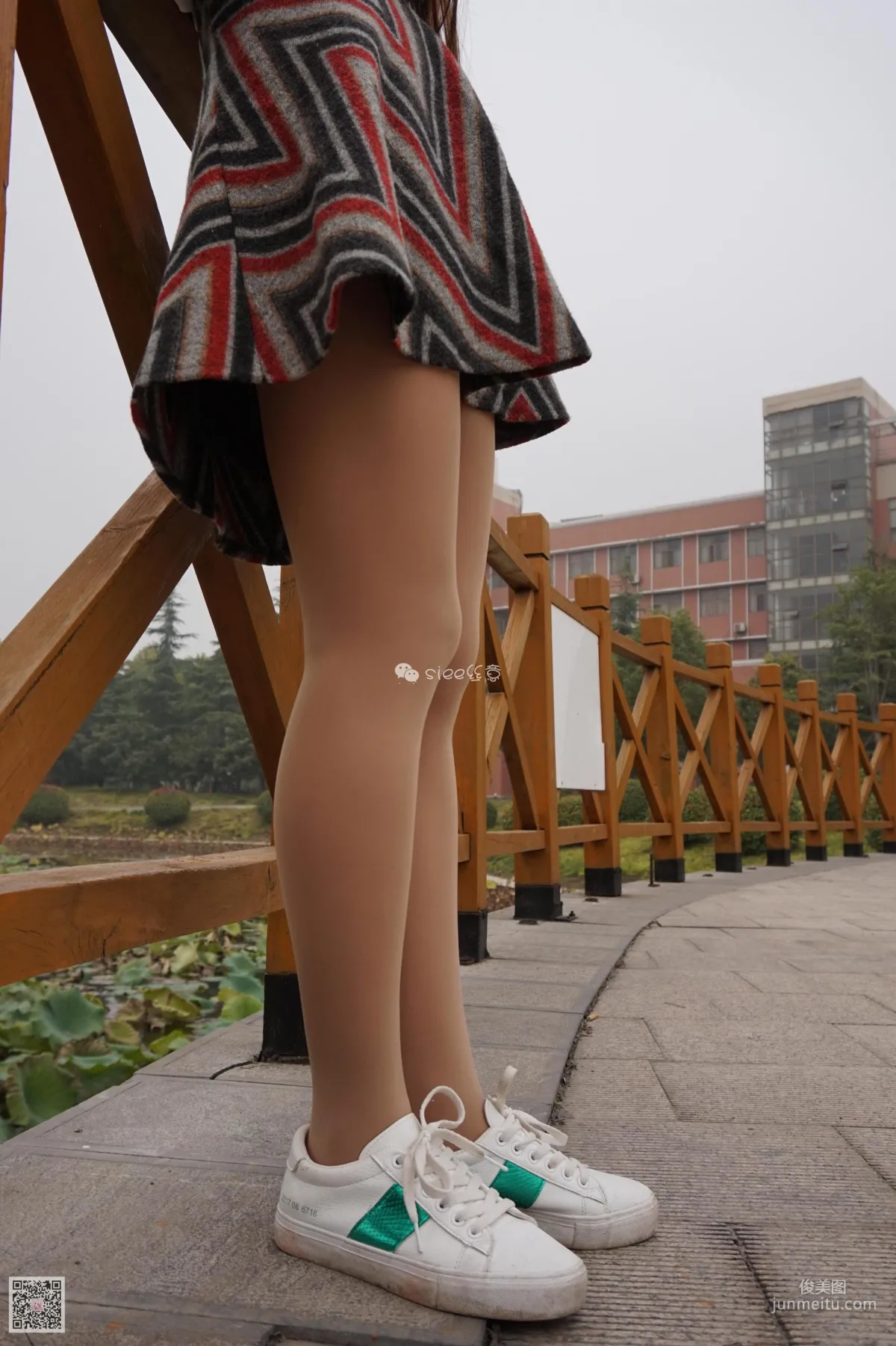 [丝意SIEE] No.008 鱼鱼 《校园合集（上）》 写真集53