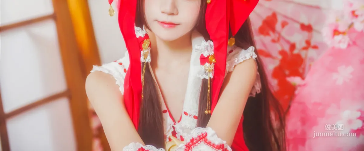 疯猫ss《灵梦》 [萝莉COS] 写真集13