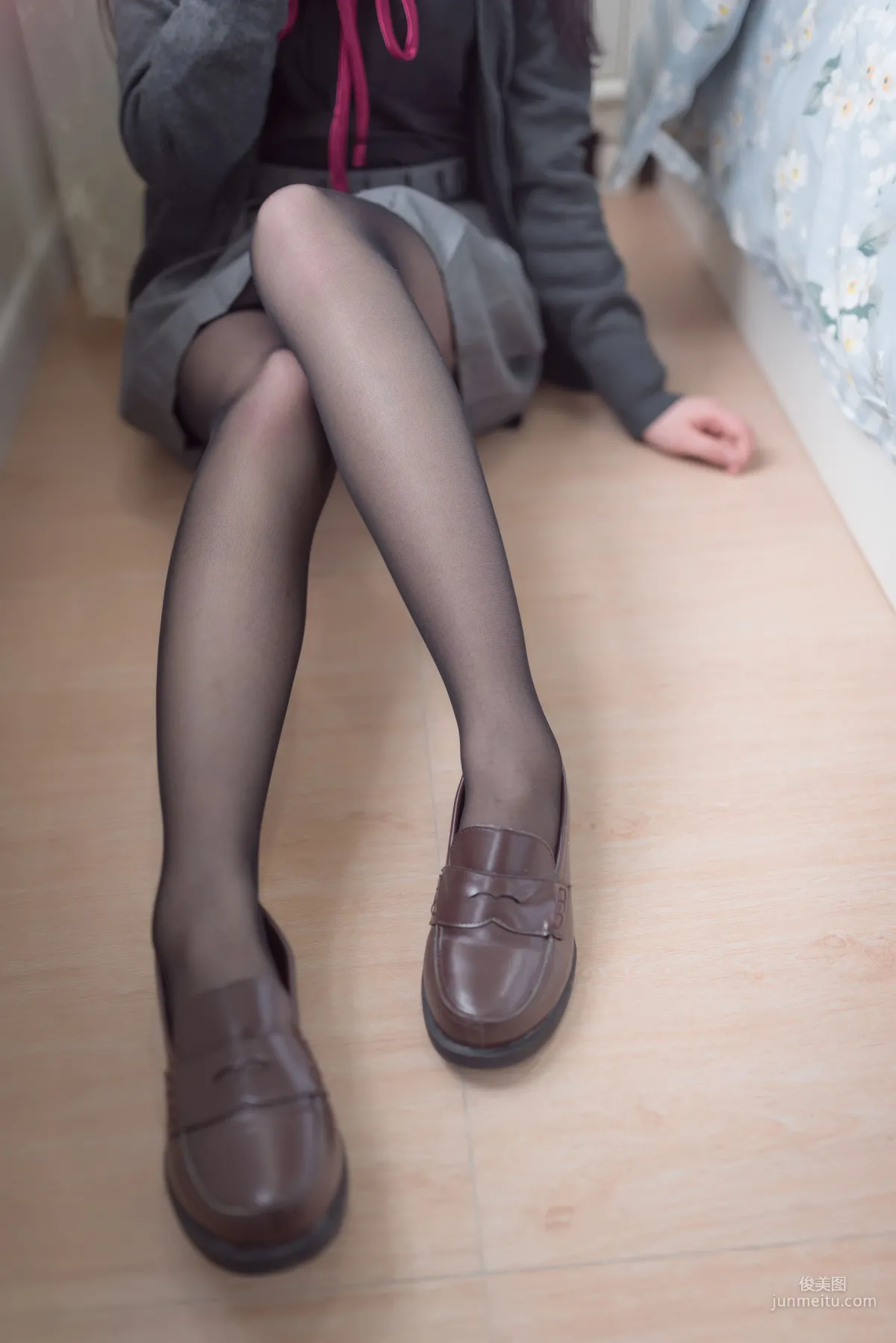 [风之领域] NO.029 黑丝短裙 写真集39