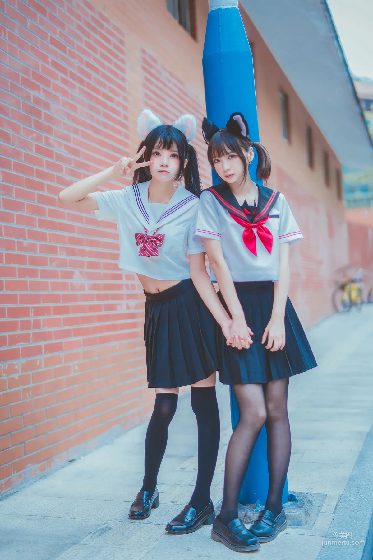 桜桃喵&疯猫ss 《JK百合2》 [萝莉COS] 写真集33