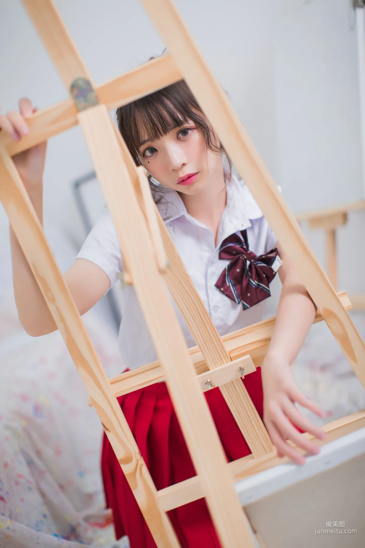疯猫ss《黑丝 ・ JK ・ 少女》 [萝莉COS] 写真集4